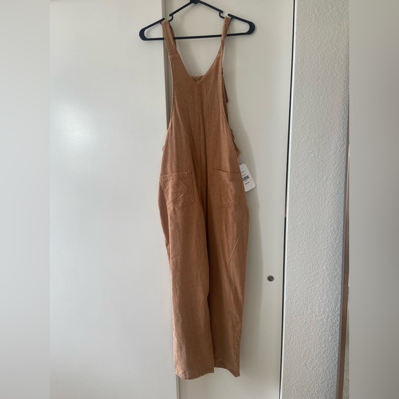 Dress Up Camel Jumpsuit - Picture 7 of 8